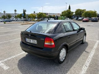 Opel Astra 2003