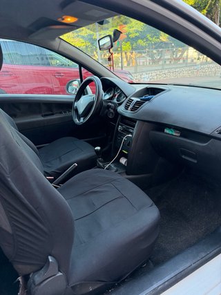 Peugeot 207 2007
