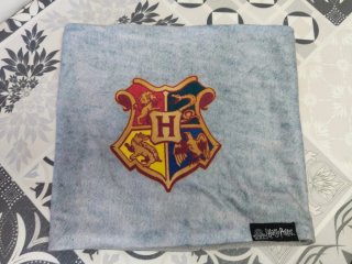 Braga cuello Harry Potter, Escudo  Hogwarts, gris