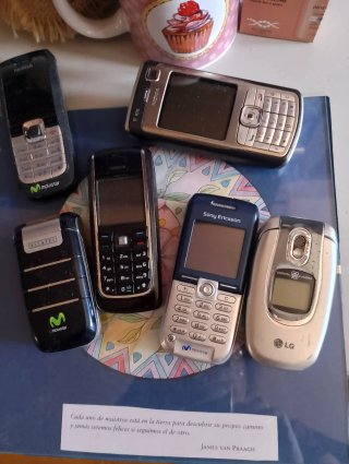 Teléfono Móvil Sony Ericsson Azul/Plata