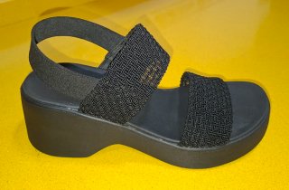 Sandalias Skechers Arch Fit Negras