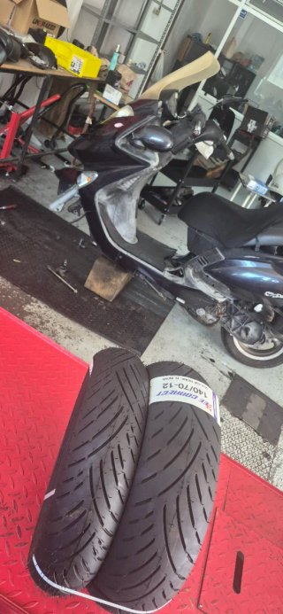 Kymco Grand Dink 125cc Scooter