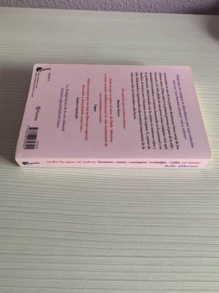Libro Todo lo que sé sobre el amor. Dolly Alderton