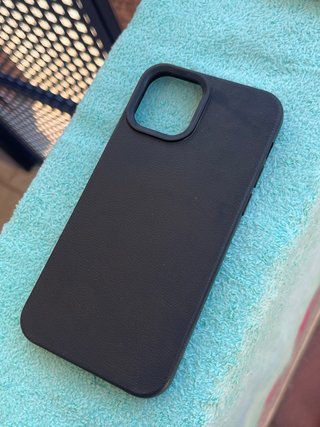 5 Fundas iPhone 12/12 Pro Nuevas
