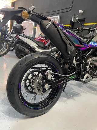 Rieju MRT 50 SM Trophy Negra/Morada