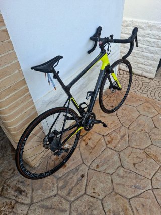 Giant Defy - Bicicleta de carretera