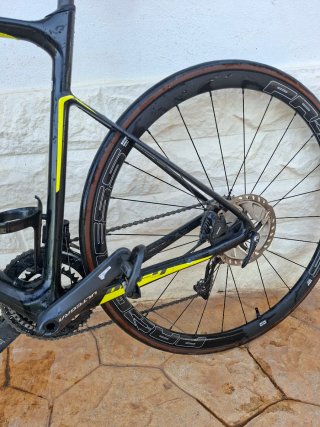 Giant Defy - Bicicleta de carretera