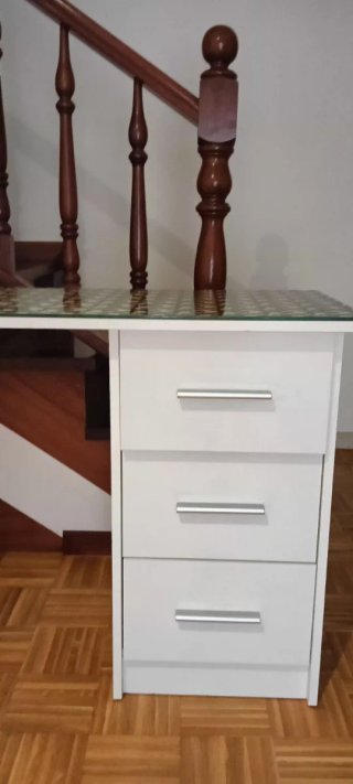 Escritorio Ikea Blanco con Estampado Camuflaje