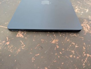 MacBook Air 13 M2 16GB RAM