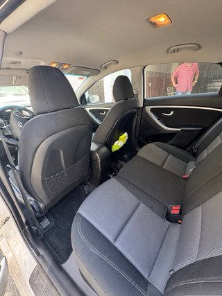 Hyundai i30 blanco 1.6 115cv
