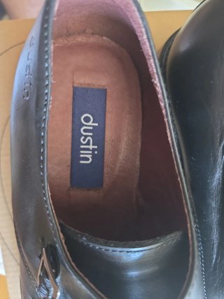 Zapatos de vestir negros con doble hebilla