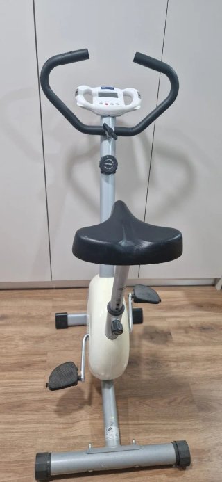 Bicicleta Estática Sportop B750