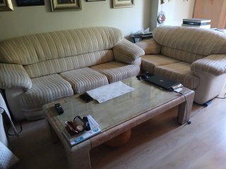Sofá 3 y 2 plazas tela beige.