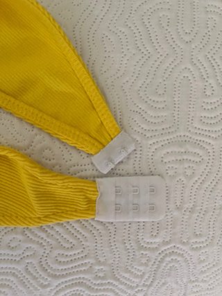 Body de tirantes amarillo