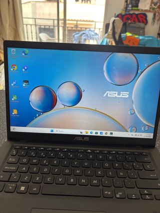 ASUS VivoBook 14 i5 11ª Gen 8GB RAM