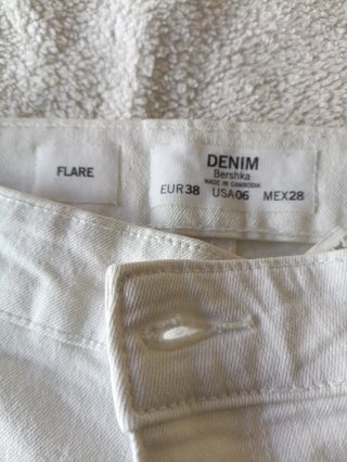 Vaqueros Bershka Tiro Alto Flare T38
