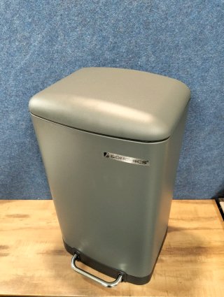 Cubo de Basura SONGMICS 30L Gris Verdoso Pedal
