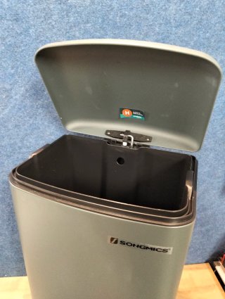 Cubo de Basura SONGMICS 30L Gris Verdoso Pedal