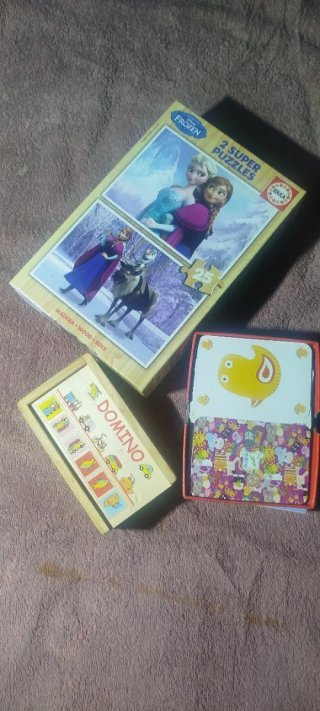 Lote Juguetes: Frozen, Domino, Dodo, Móviles