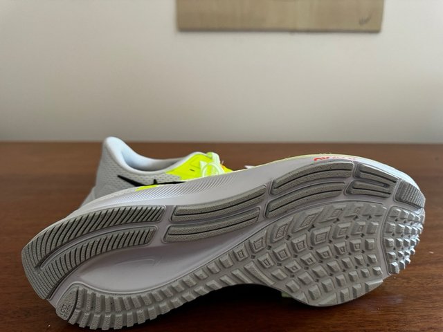 Nike Air Zoom Pegasus 38 Taglia 42