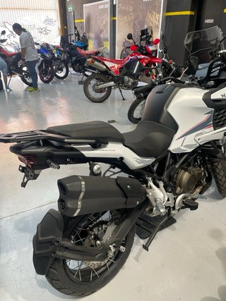 Rieju Xplora 557 Adventure Blanca