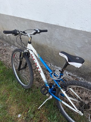 Bicicleta Monty Blanca y Azul