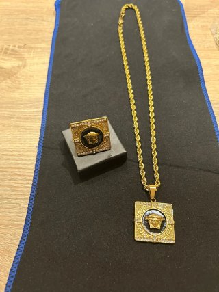 Chapado en oro real 18k Versace Anillo y Collar