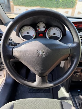 Peugeot 207 2008