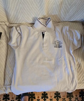 Uniforme manga corta T16 Hijas de Caridad .
