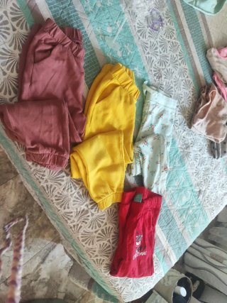 4 Pantalones Chándal Niña Talla 6