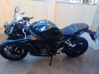 Honda CBR 650R