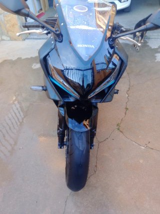 Honda CBR 650R