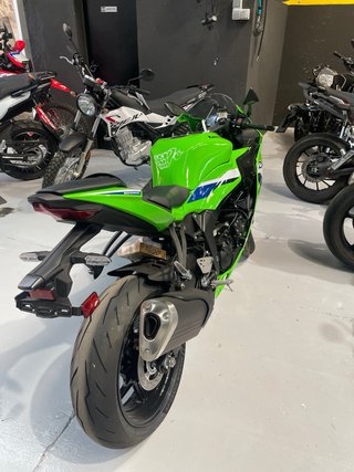 Kawasaki Ninja ZX-6R Verde