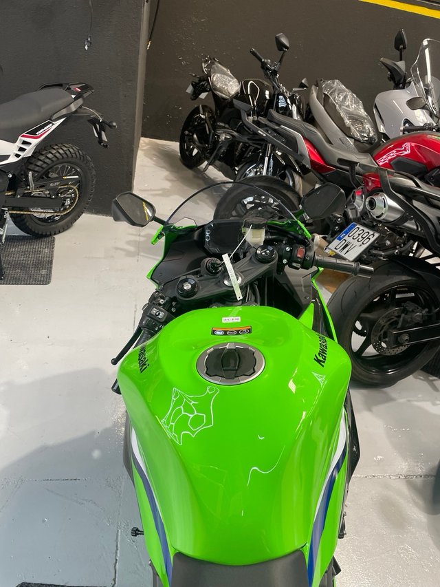 Kawasaki Ninja ZX-6R Verde