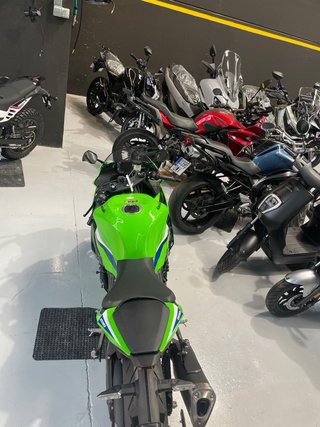 Kawasaki Ninja ZX-6R Verde