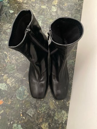 Botines negros Stradivarius