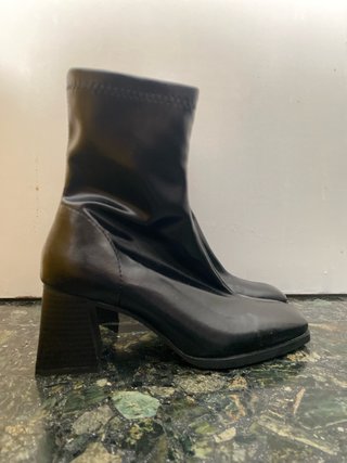 Botines negros Stradivarius
