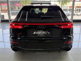 Audi RS Q8 2023