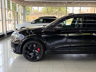 Audi RS Q8 2023