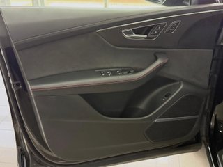 Audi RS Q8 2023