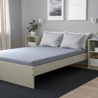 Colchón de espuma Ägotnes de Ikea. Medida 140x200