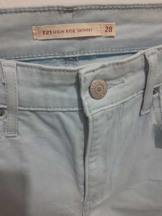 Jeans Levi's Azul Claro