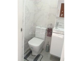 Piso en venta en Ciutat Jardí en Valencia