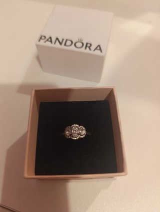 Anillo Pandora Oro y Plata