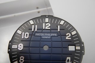 Patek Philippe Aquanaut blue dial 5168G