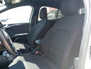 Ford Focus 1.0 Ecoboost MHEV 114kW ST-Line Auto