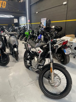 Rieju Tango Enduro Manual Negra/Plata