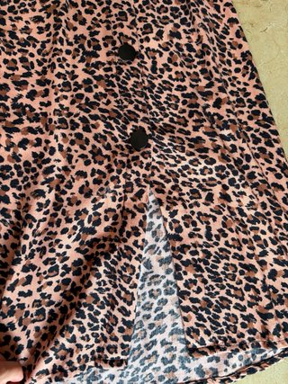 Falda larga rosa leopardo botones cintura