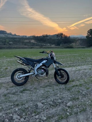 Derbi DRD Pro Supermotard Negra