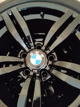 Llantas BMW 17 Pulgadas serie M6 CON NEUMÁTICOS.